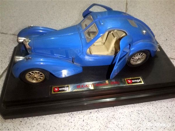 *sillektiko* BURAGO Bugatti Atlantic 1936 Blue