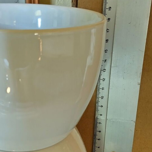 Ceramic fondue with apron and 4 forks, new