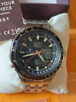 Accurist London Chronograph Watch new, black and silver