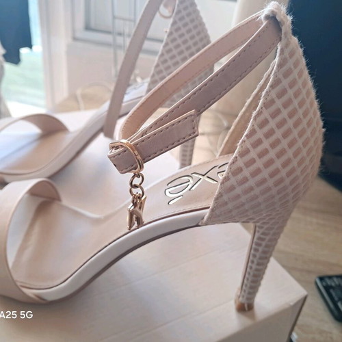 Exe women's sandals like new, size 38, beige and gold