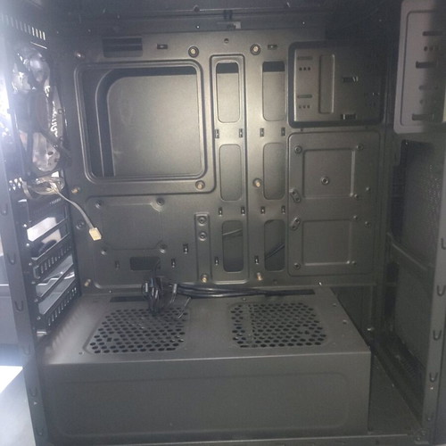 Pc tower Enermax Gracemesh black like new