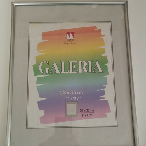 Picture frame like new