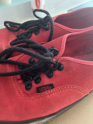 Vans sneakers used, size 39, red