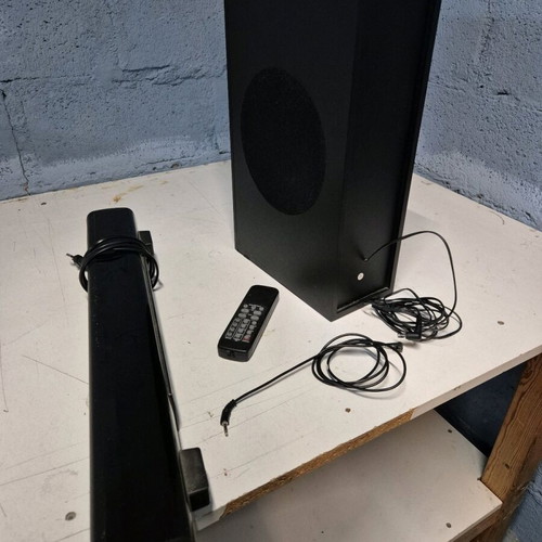 Creative Dolby Surround speaker like new