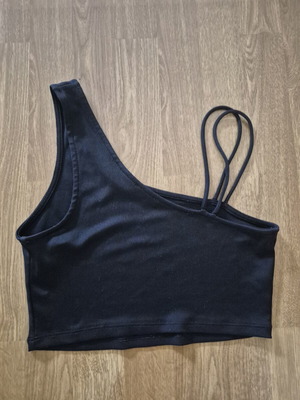 Top black like new