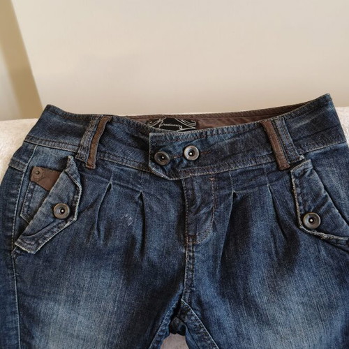 Stradivarius women's denim jeans, blue vintage wash