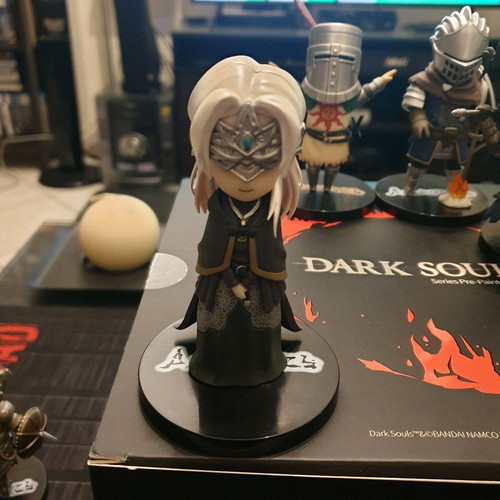 Dark Souls figures set 6 pcs like new with master carton Bandai Namco