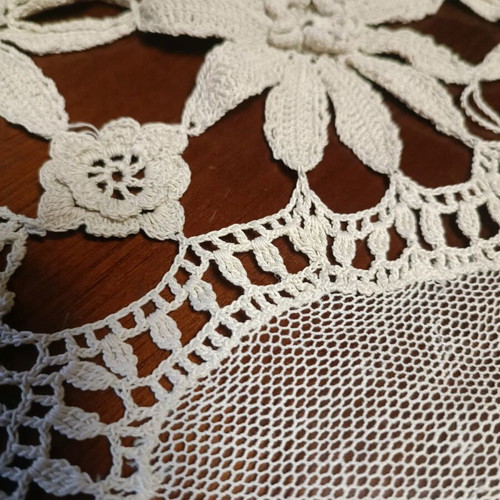 Handmade antique tablecloth like new