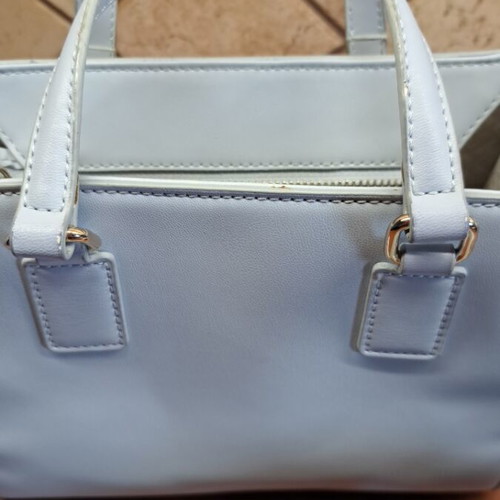 Tommy Hilfiger crossbody bag like new, light blue