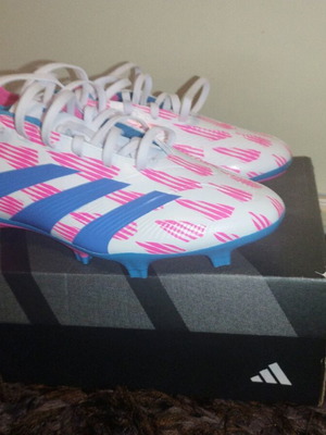 Καινούρια Ποδοσφαιρικά Adidas Predator League Elite