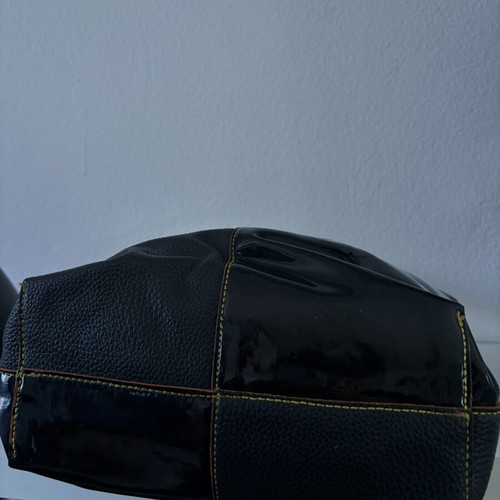 Black Handbag crossbody used, medium size, leather-vinyl