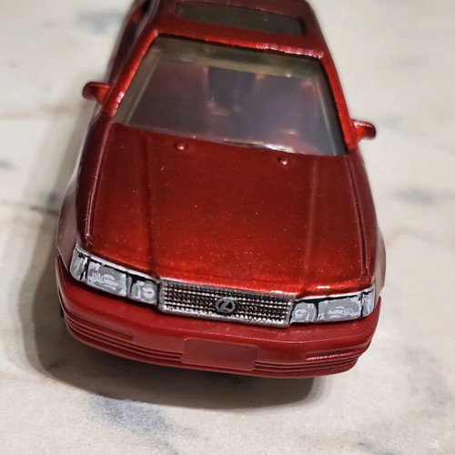 Matchbox Lexus LS400 new
