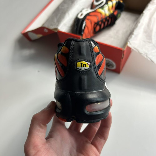 Nike Air Max Plus sneakers brand new, Sunset Orange Yellow, size 38