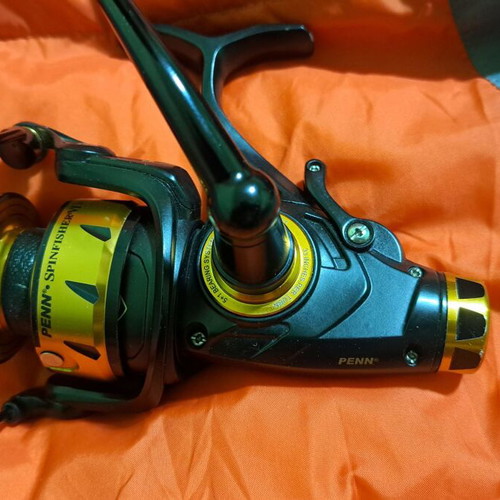 Penn Spinfisher VI 2500LL fishing reel new with baitrunner