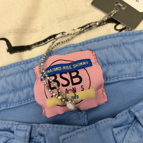 BSB mid rise skinny pants size 27 new