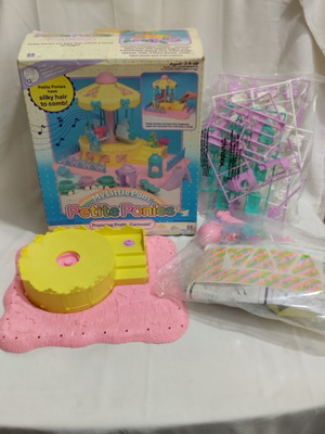 My Little Pony Petite Ponies Prancing Pretty Carousel Hasbro 1990 new