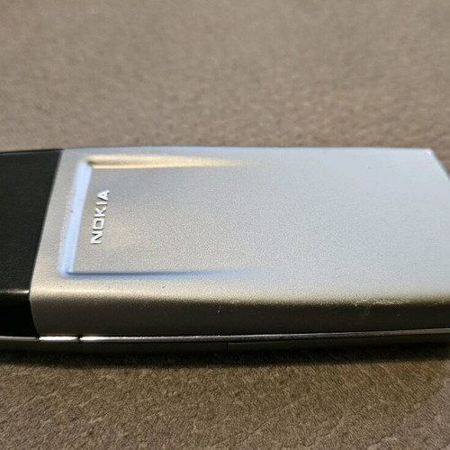 Nokia 8850 used, original, with charger and battery