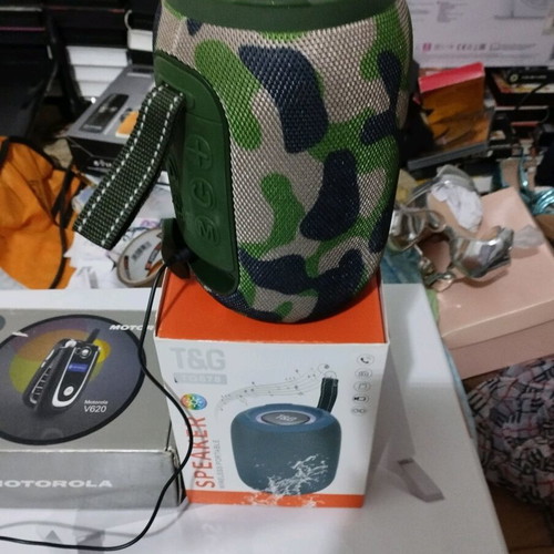Wireless (Wi-Fi) speaker new