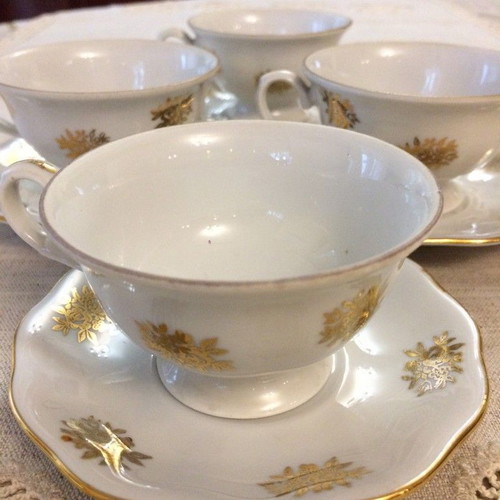 Karolina Porcelain Factory Coffee Cup circa 1954