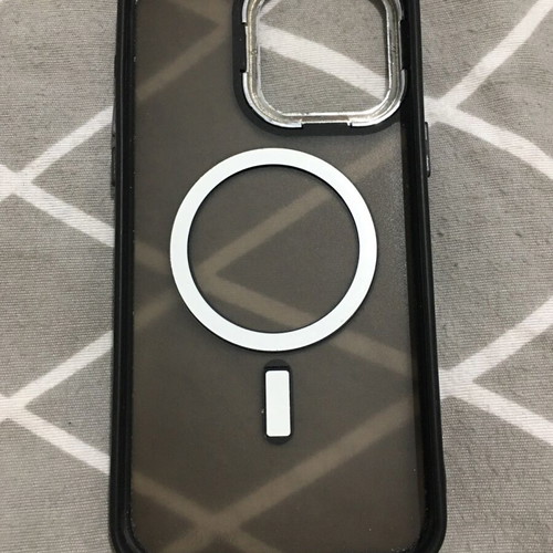 iPhone 15 Pro Max cases like new, pack of 3