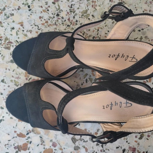 Suede high-heeled sandals used, size 38, black
