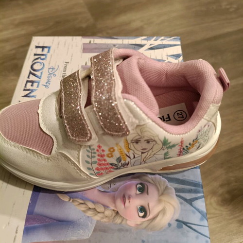 Frozen District kids athletic shoes new, white, sizes 26,27,31,32