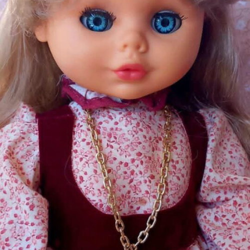 El Greco Dream Doll 45cm like new with velvet floral dress