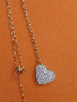 Steel necklace like new, does not tarnish