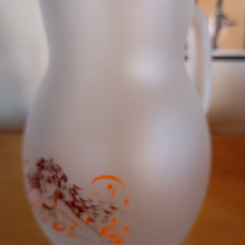 Glass pitcher and sugar bowl with Stathopoulos design, like new, gift included