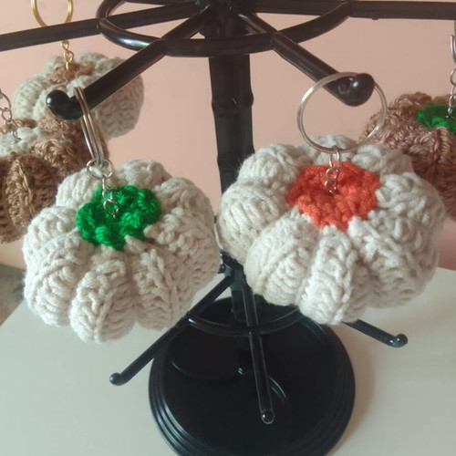 Handmade knitted pumpkin keychain new