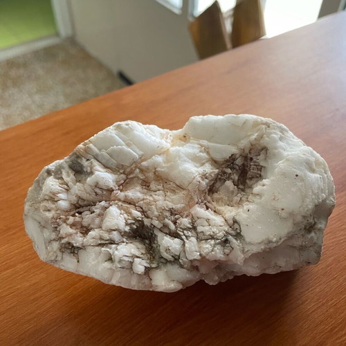 Large natural quartz piece new with crystal veins