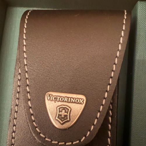Victorinox Swiss Pocket Knife new, complete multitool set