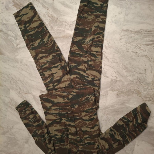 Camouflage set used, size Small