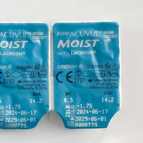 Ημερήσιοι φακοί επαφής Acuvue Moist 1-Day 5 ζευγάρια -1.75 μυωπίας καινούργιοι