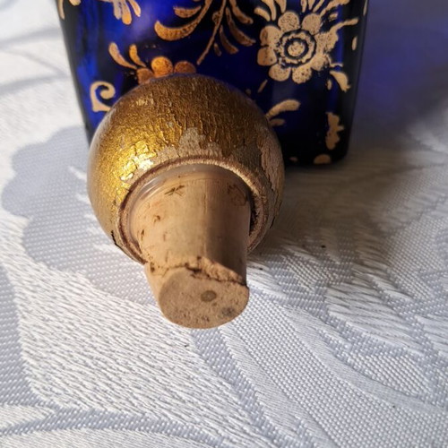 Perfume bottle 12 cm with wooden stopper like new