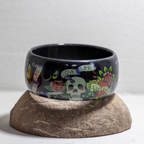 Ed Hardy black acrylic bangle bracelet with “Love Life Skull Rose Dragon” design like new