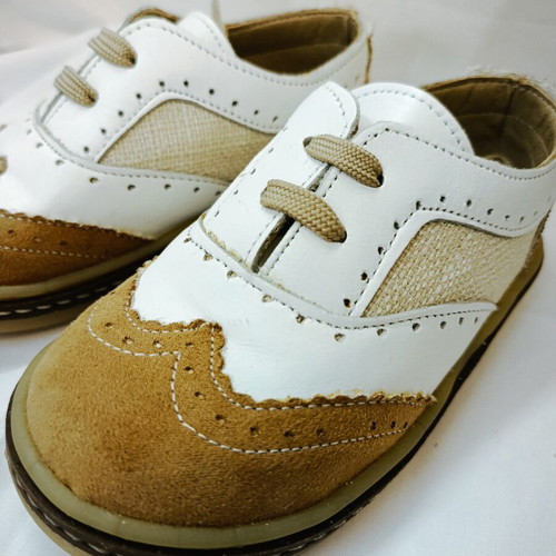 First Steps children's Oxford shoe, white and tan, leather and suede, size 22