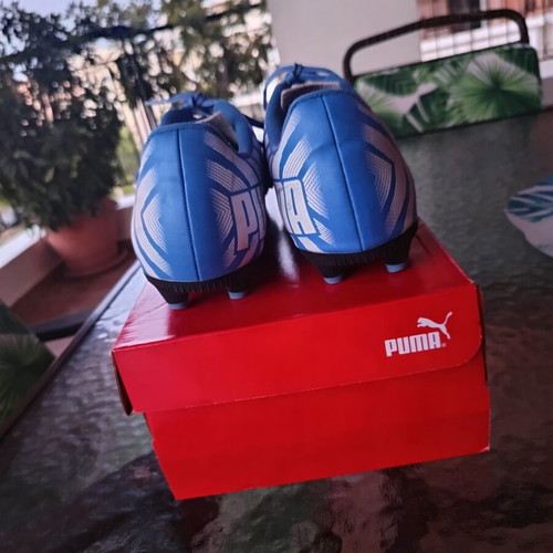 Puma football shoes FG used, size 43, white and blue