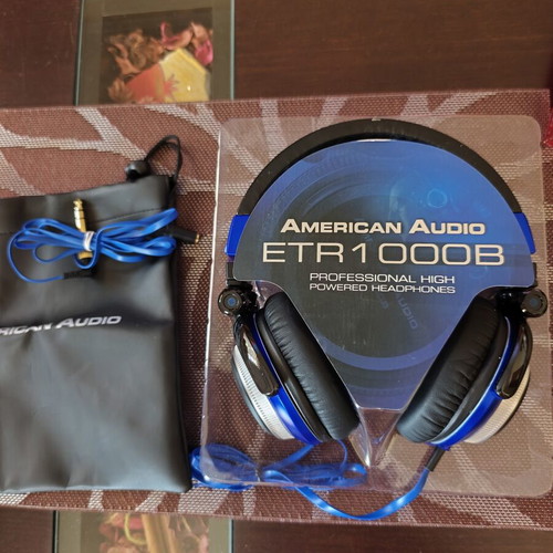 American Audio ETR 1000B professional DJ headphones like new, wired