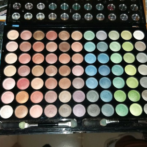 Eyeshadow palette used, barely applied