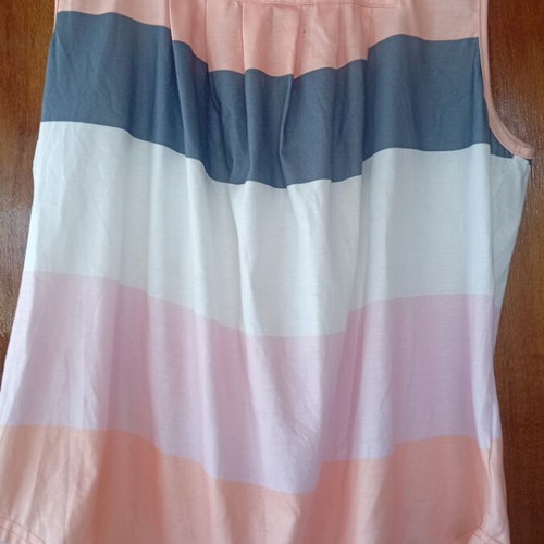 Summer blouse 2XL like new, cool and comfortable