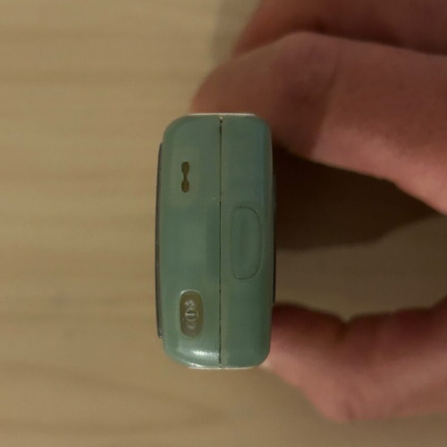 Nokia 2100 mobile phone with new BLD-3 battery