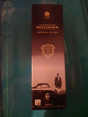 Σαμπάνια Bollinger James Bond No Time To Die έκδοση, σφραγισμένη