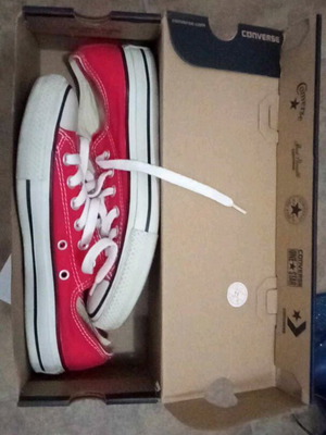 All Star sneakers Converse red like new, size 37.5