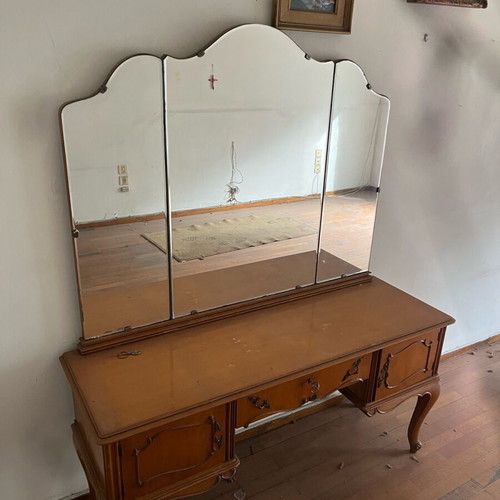 Wooden antique vanity with mirror used
