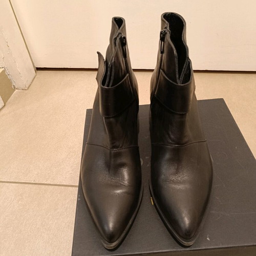 Clamazons ankle boots like new, black, size 39 with velcro