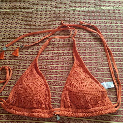 Primark knitted bikini top terracotta color size M like new