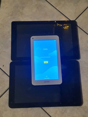 Tablets Archos, Prestigio, MLS μεταχειρισμένα για ανταλλακτικά, 3 τεμάχια