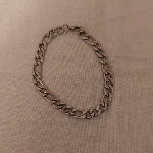 Steel bracelet used