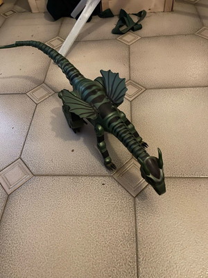 Fenfyuan Fire Dragon Robot with Remote Like New